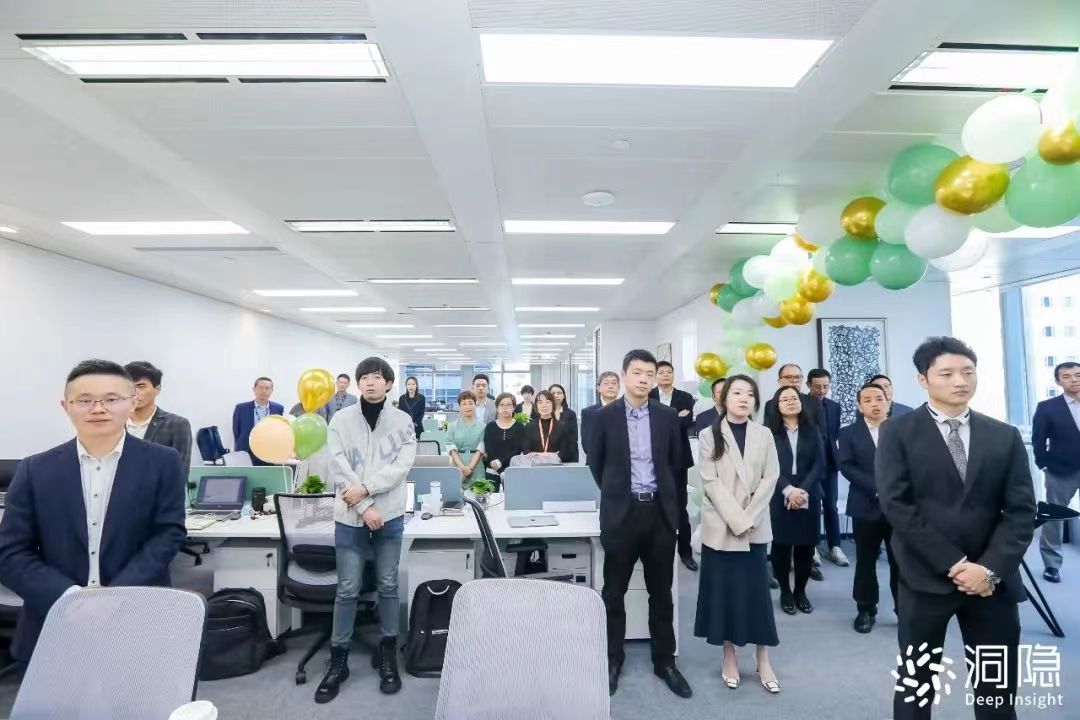 洞隱團(tuán)隊(duì)風(fēng)采3